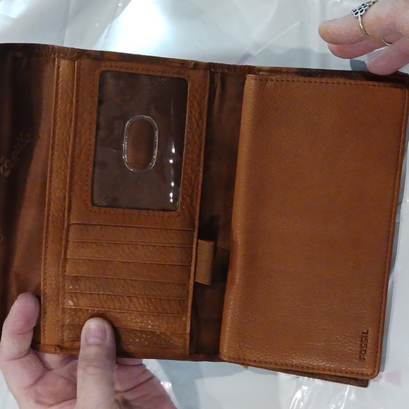 Wallet - Picture 3 of 9